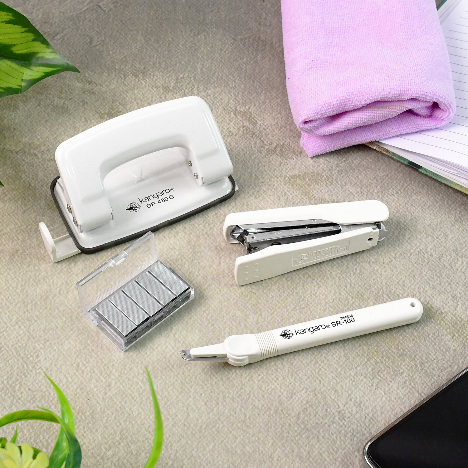 Kangaro 4-in-1 Premium Stationery Gift Set Kangaro 4-in-1 Premium Stationery Gift Set